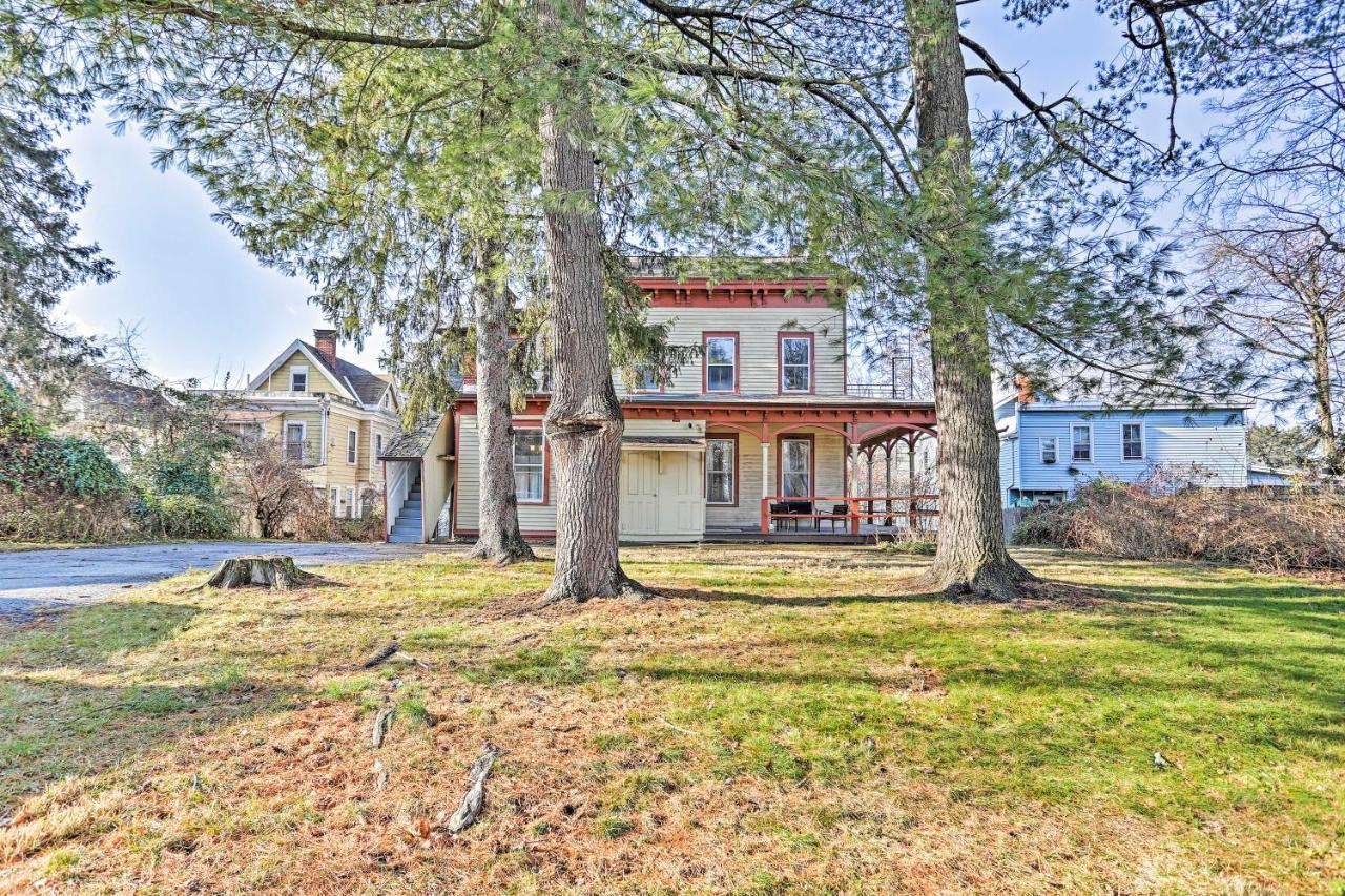Historic Poughkeepsie Apt - Walkable Location Eksteriør billede
